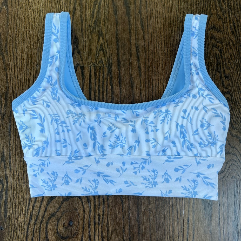 New LainSnow Kiawah Top in Charleston Floral Print size XS